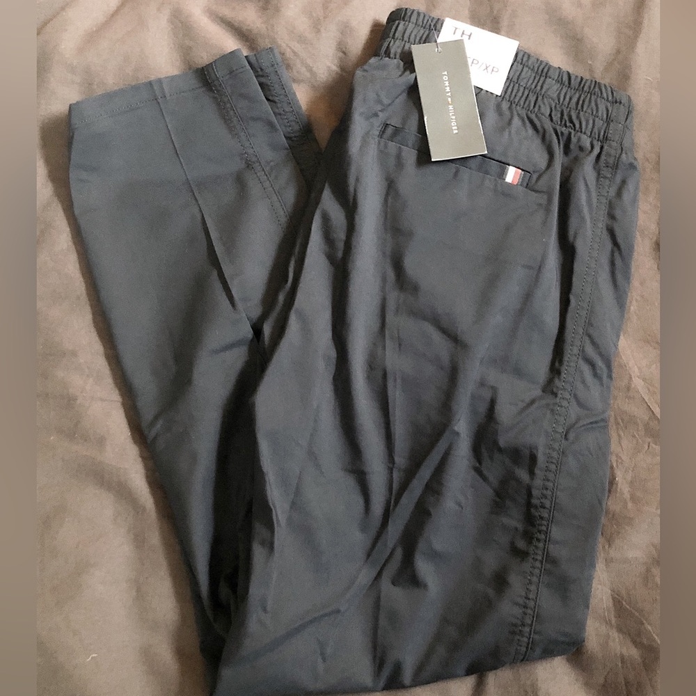 NWT Tommy Hilfiger FLEX Straight Jogger